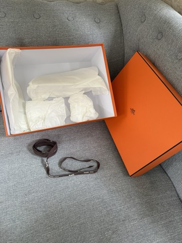Hermés karton - hermés, •